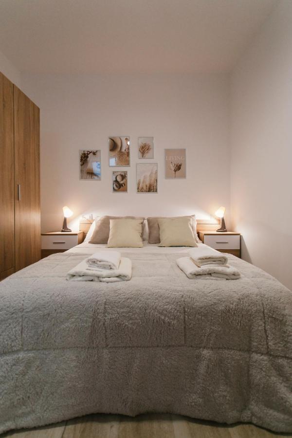 O&L San Luis Feel At Home In A Renovated Apartment Sevilla Exterior foto
