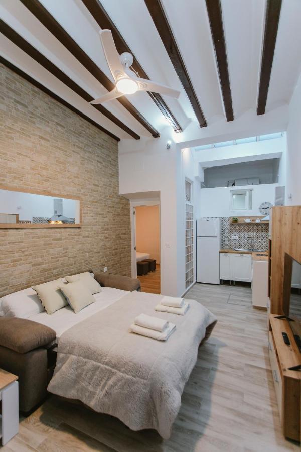 O&L San Luis Feel At Home In A Renovated Apartment Sevilla Exterior foto